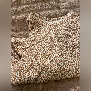 EUC Lou & Grey Animal Print Oversized Crewneck Sweater